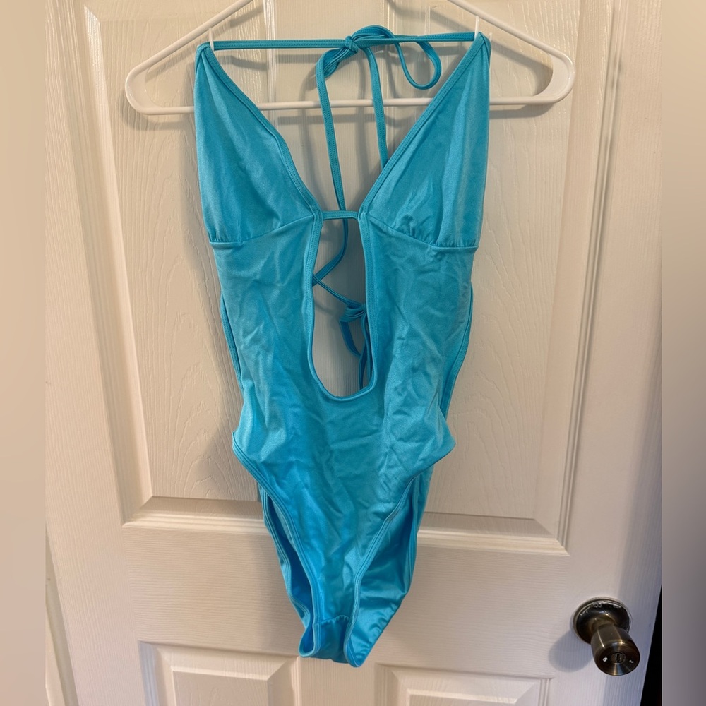 NWT Frankies Bikinis Amanda One-Piece Swimsuit - Picture 9 of 15